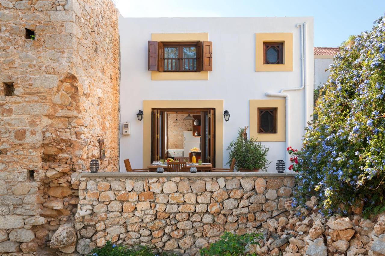 Villa Little Karafillias Chalki House Exterior foto